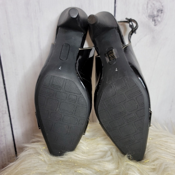 Marc Joseph Daffodil Patent leather slingback pump - Picture 8 of 9